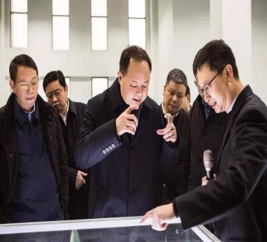 泰科天潤碳化硅6寸晶圓生產(chǎn)線隆重接受長沙市觀摩團檢閱